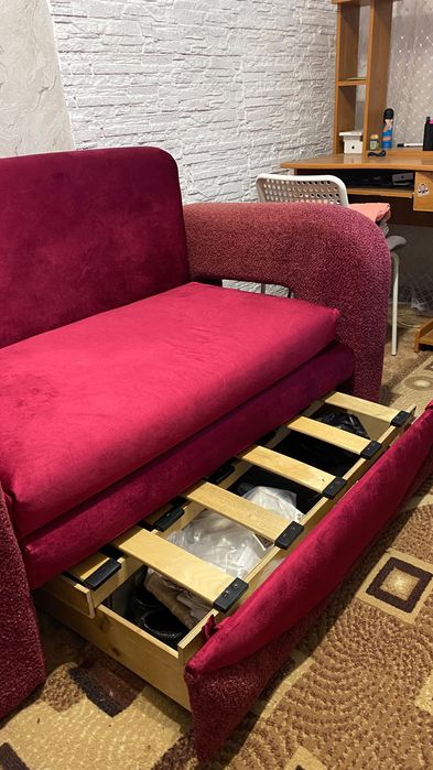 Продам диван раскладной