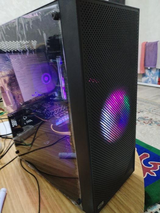 Продам компьютер ай 3 9пок,