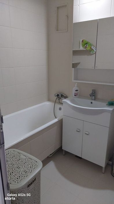 Apartament cu 3 camere, balcon și lift zona Circumvalatiunii
