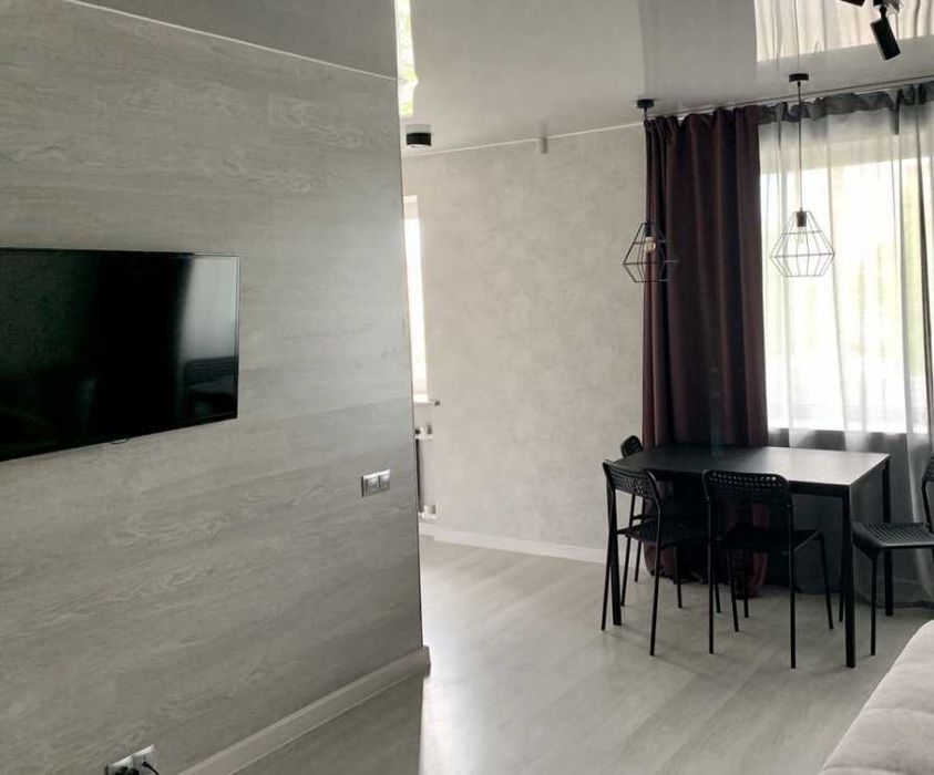 Дава се под наем Двустаен апартамент в Пловдив, Център - 60 кв.м за 316.2 € - Снимка #1