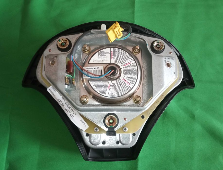 Руль Audi с подушкой