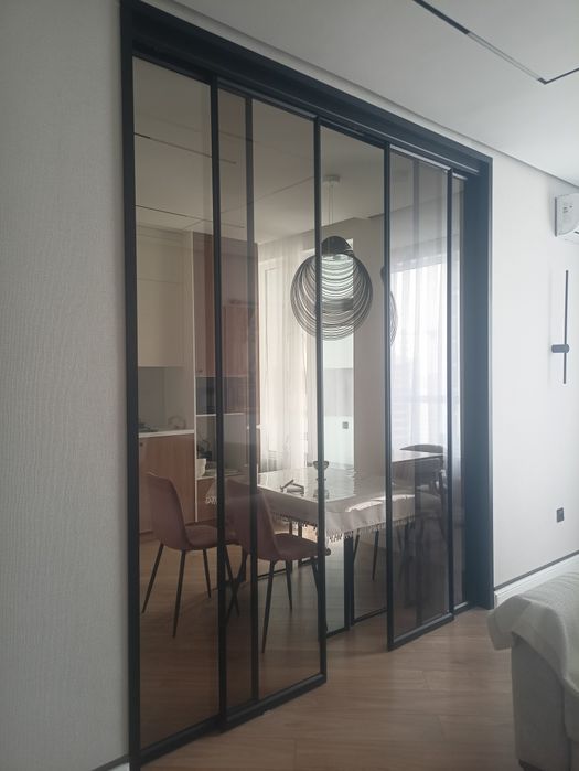 Межкомнатные перегородки, раздвижные двери и конструкции в стиле LOFT.