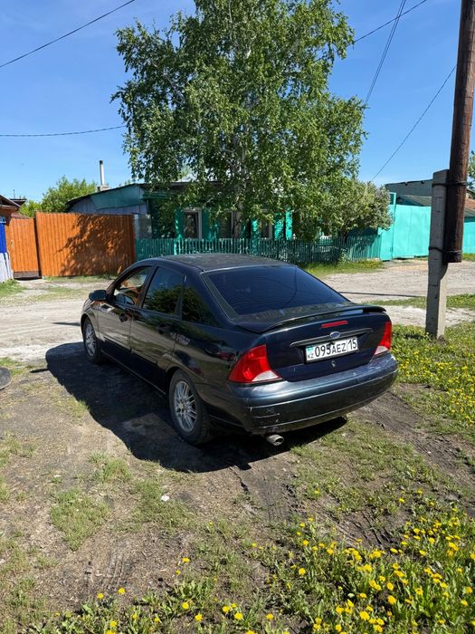 Продам автомобиль форд фокус