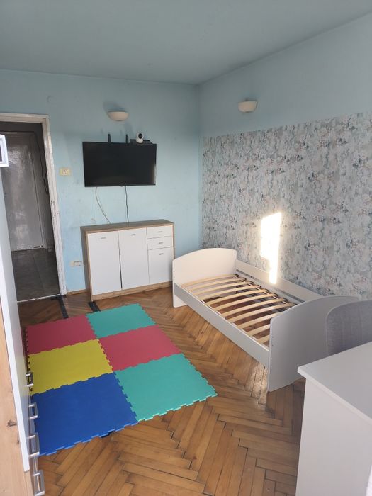 Apartament 2 camere, decomandat- centru