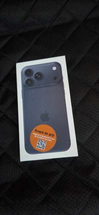 SIGILAT...iphone 17 pro max 256gb blue  neverloked