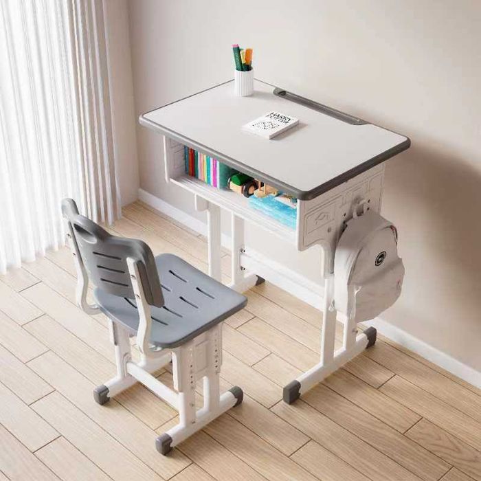 Стол и стульчик с регулировкой высоты парта подарок школьникам dm17
