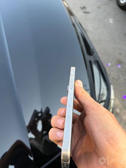 Iphone 15 pro max Sotiladi