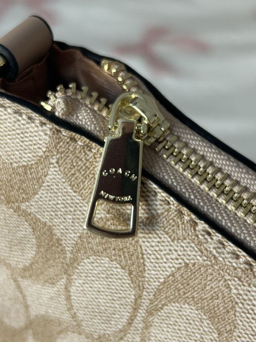 geanta de umar- Coach