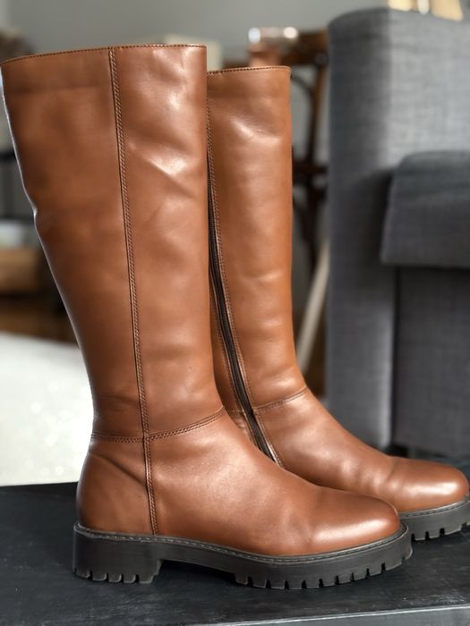 Зимни кожени ботуши