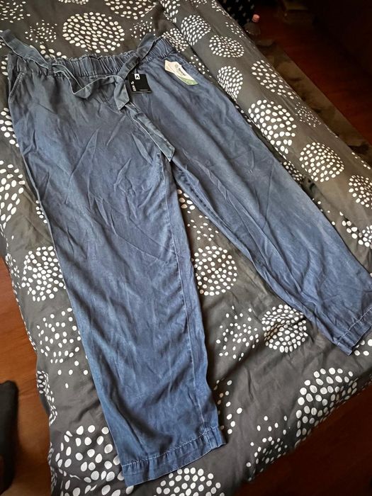 Pantaloni blugi subtiri