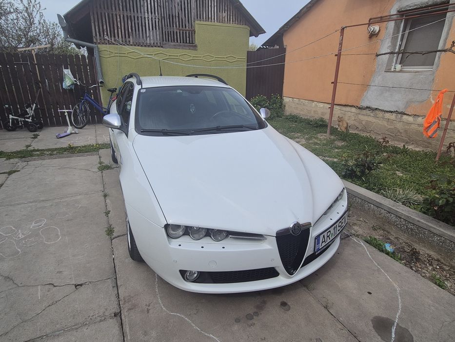 ALFA ROMEO 159 2011 — imagine 2