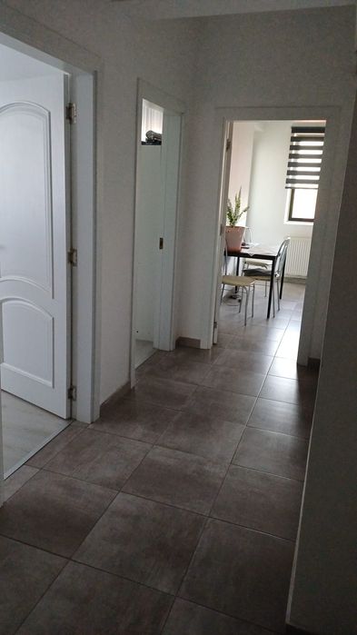 Proprietar vand apartament