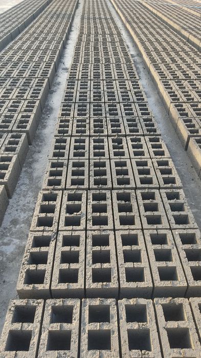 Шлакоблок,  2300сум