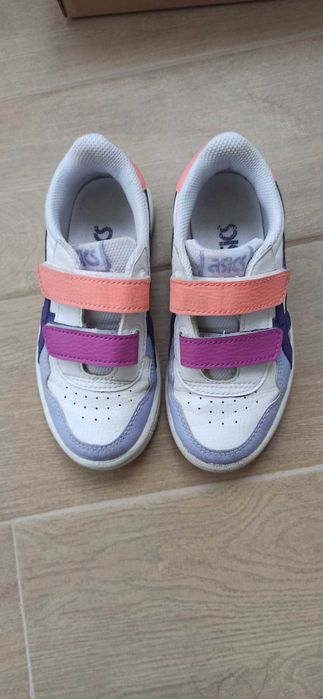 ASICS номер 28,5