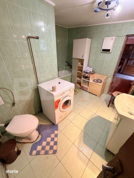 Casa de vanzare, 5 camere, 175 mp, Sercaita-Brasov