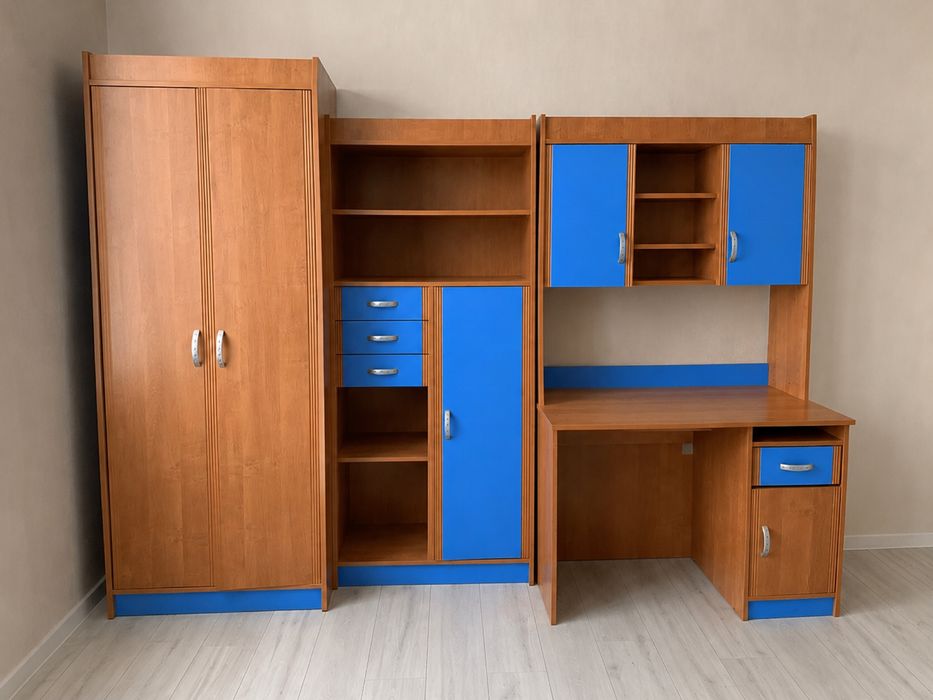 Продам детский гарнитур (без шкафа)