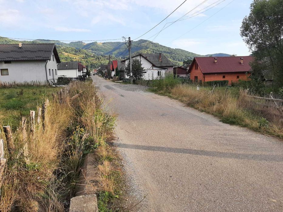 Terenuri intravilane de vânzare – Telciu, Strada Nouă / Valea Pintecosului