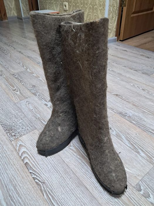 Продам новые валенки