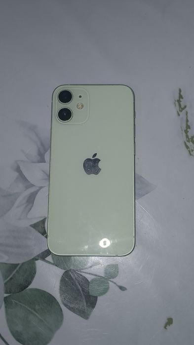 Iphone 12 mini 89акум