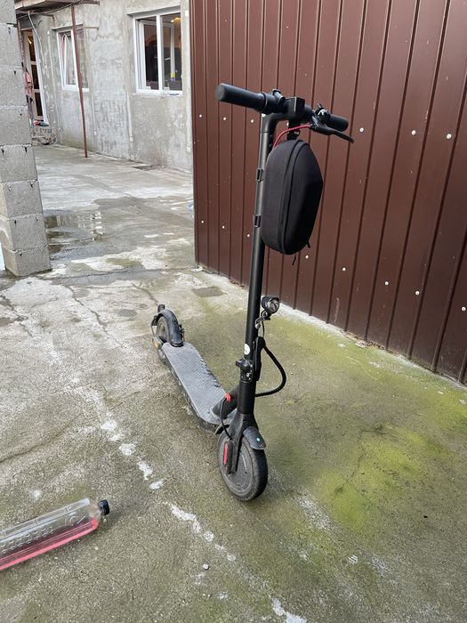 Trotinetă electrică