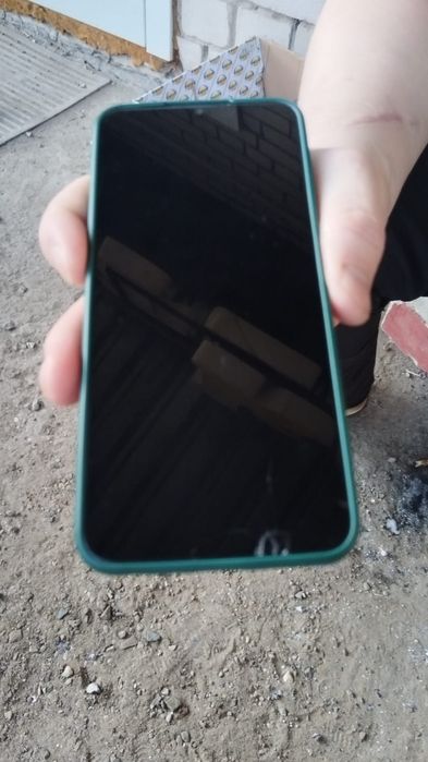 Продам телефон игравой 128гб