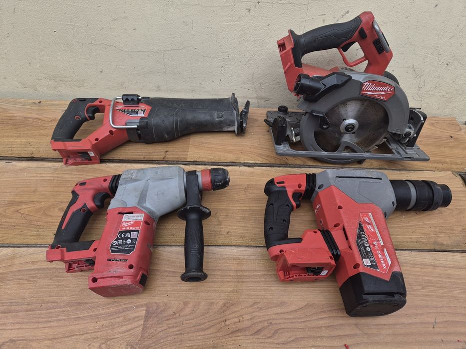Scule Milwaukee M18
