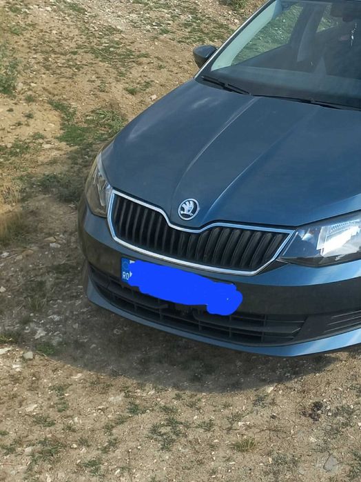 Vînd Skoda Fabia 3 combi 1.2 benzină euro 6 2016