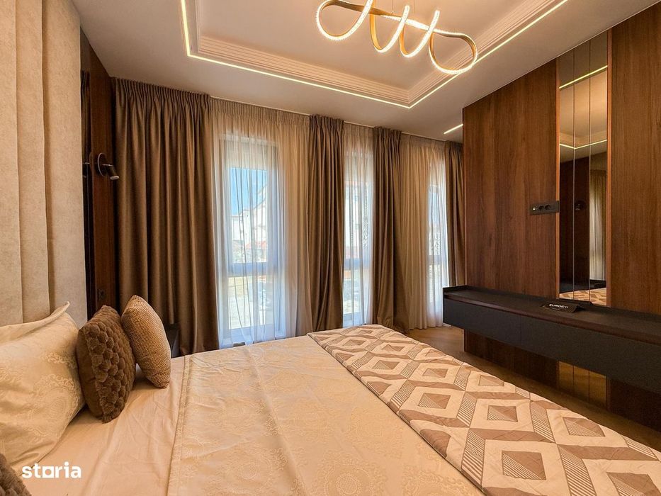 ESQ Village3, casa insiruita 127mpU, P+E, 4 cam,3 băi,2 locuri parcare