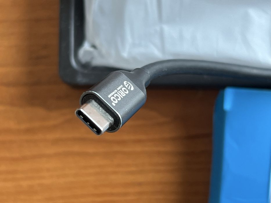 Докинг четец ORICO