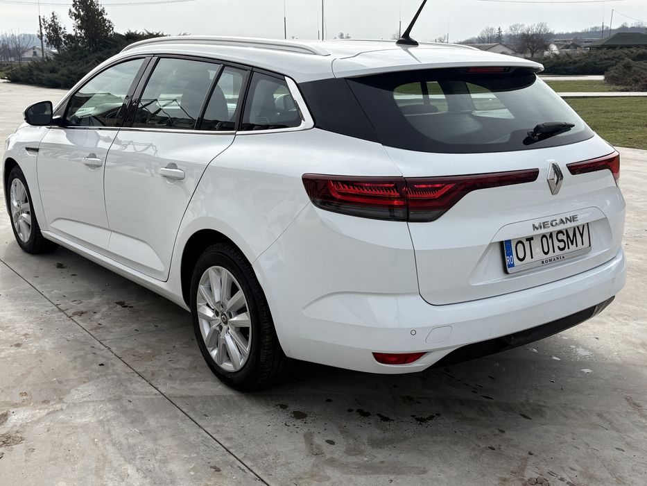Megane 4     1,5 dci.  Automat 2021 150km