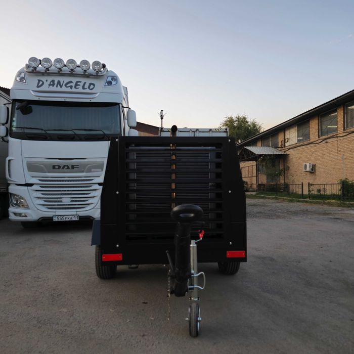 Воздушный компрессор 6 куб.м