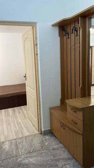 Garsoniera de închiriat