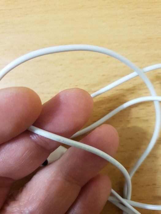 Casti iPhone mufa lightning Apple originale cu serie in stare perfecta