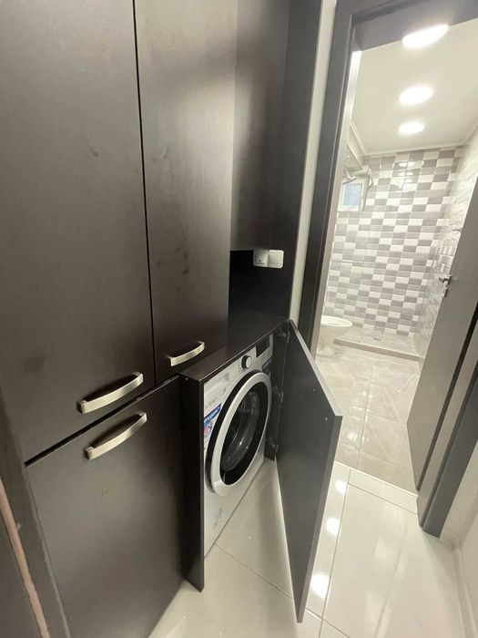 Дава се под наем Двустаен апартамент в Пловдив, Младежки Хълм - 70 кв.м за 325 € - Снимка #4