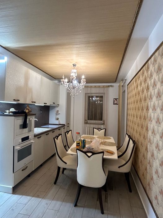 Apartament de închiriat