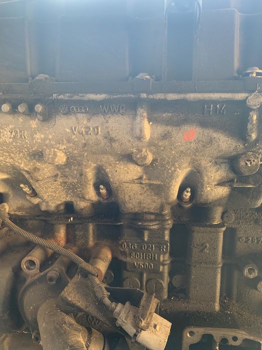 Vând motor VW Passat b6 defect BMP