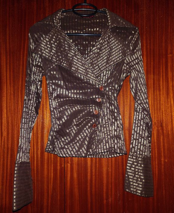 Асиметрична риза