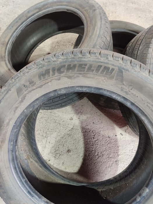 летние шины Michelin 225/60 R18, б/у.