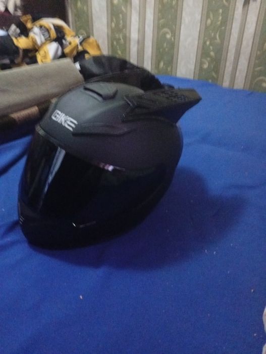 Продам каску за 16к