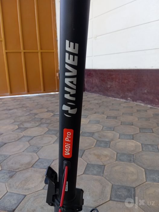 Электросамокат Navee