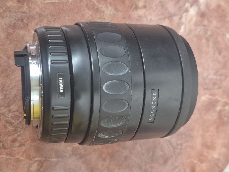 Obiectiv foto Pentax 28-80 mm