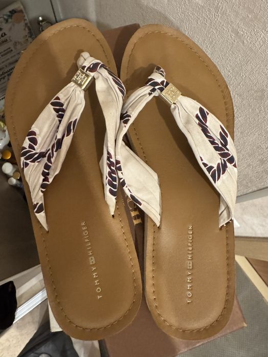 Тапки вьетнамки