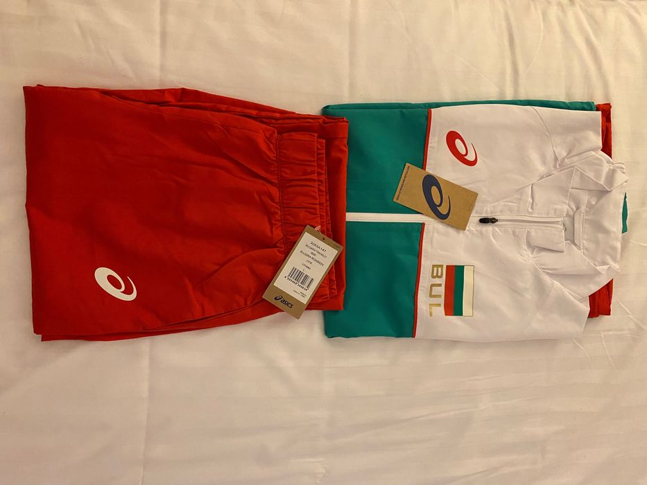 Спортен екип Асикс