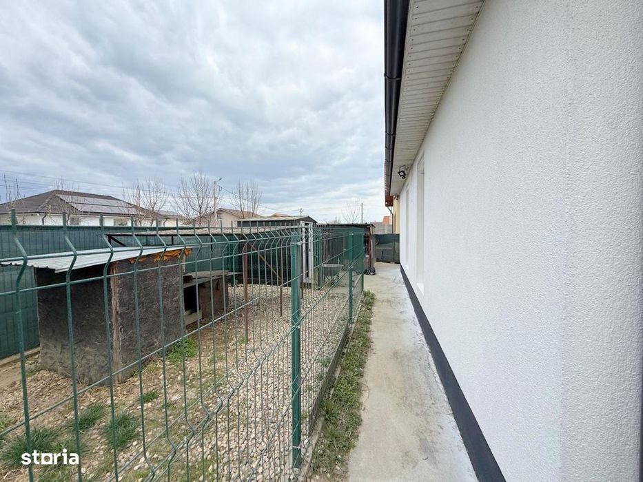 Casă parter de vânzare în Bazoșu Nou