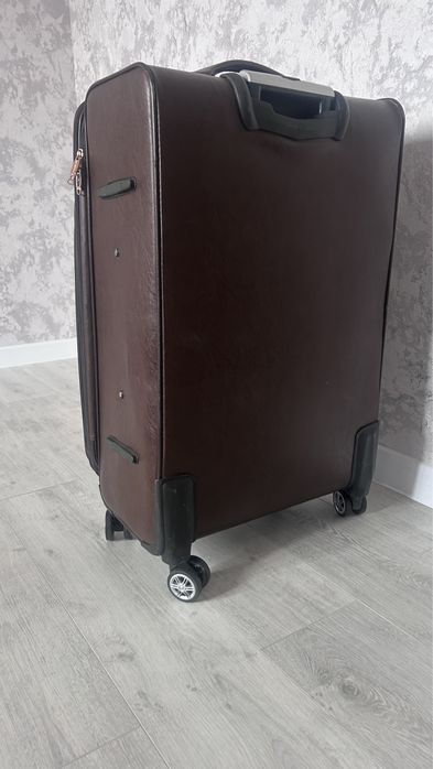 Чемодан для путиществия