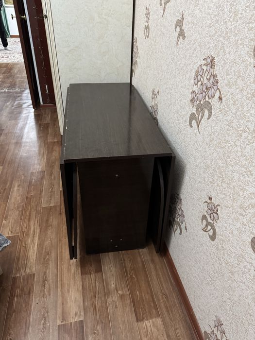 Продается стол складной 3метра