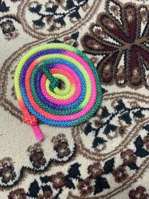 Продам гимнастические предметы