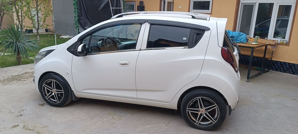 Продаётся машина