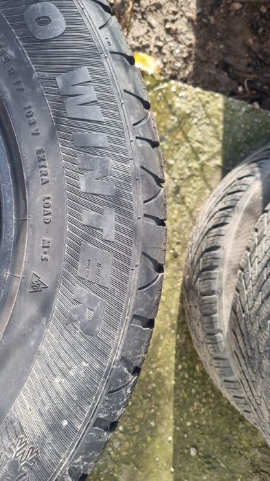 Roti de iarna 235 65 r17 BMW X5 VW TUAREG T5