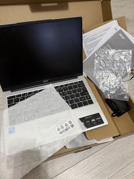 ноутбук Acer Aspire Lite!